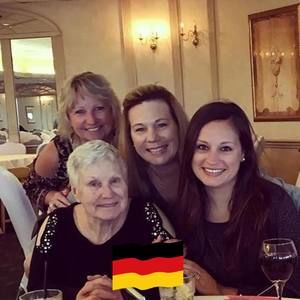 Meet your Posher, Sherryl